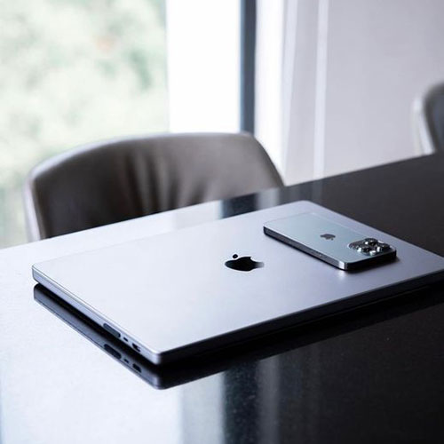 Apple Macbook air laptops Apple Macbook air laptops